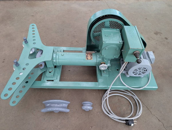 油圧パイプベンダー