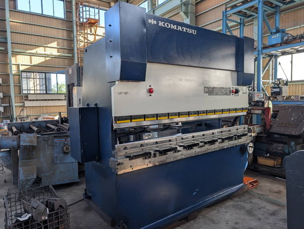 プレスブレーキ