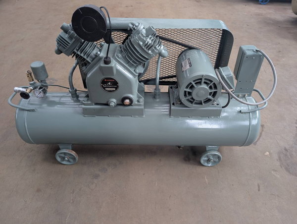 低圧ｺﾝﾌﾟﾚｯｻｰ2.2kw