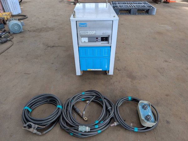 交直両用ﾊﾟﾙｽTIG溶接機