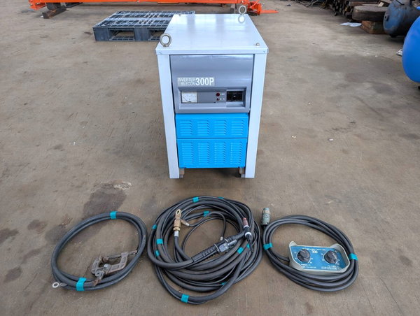 交直両用ﾊﾟﾙｽTIG溶接機